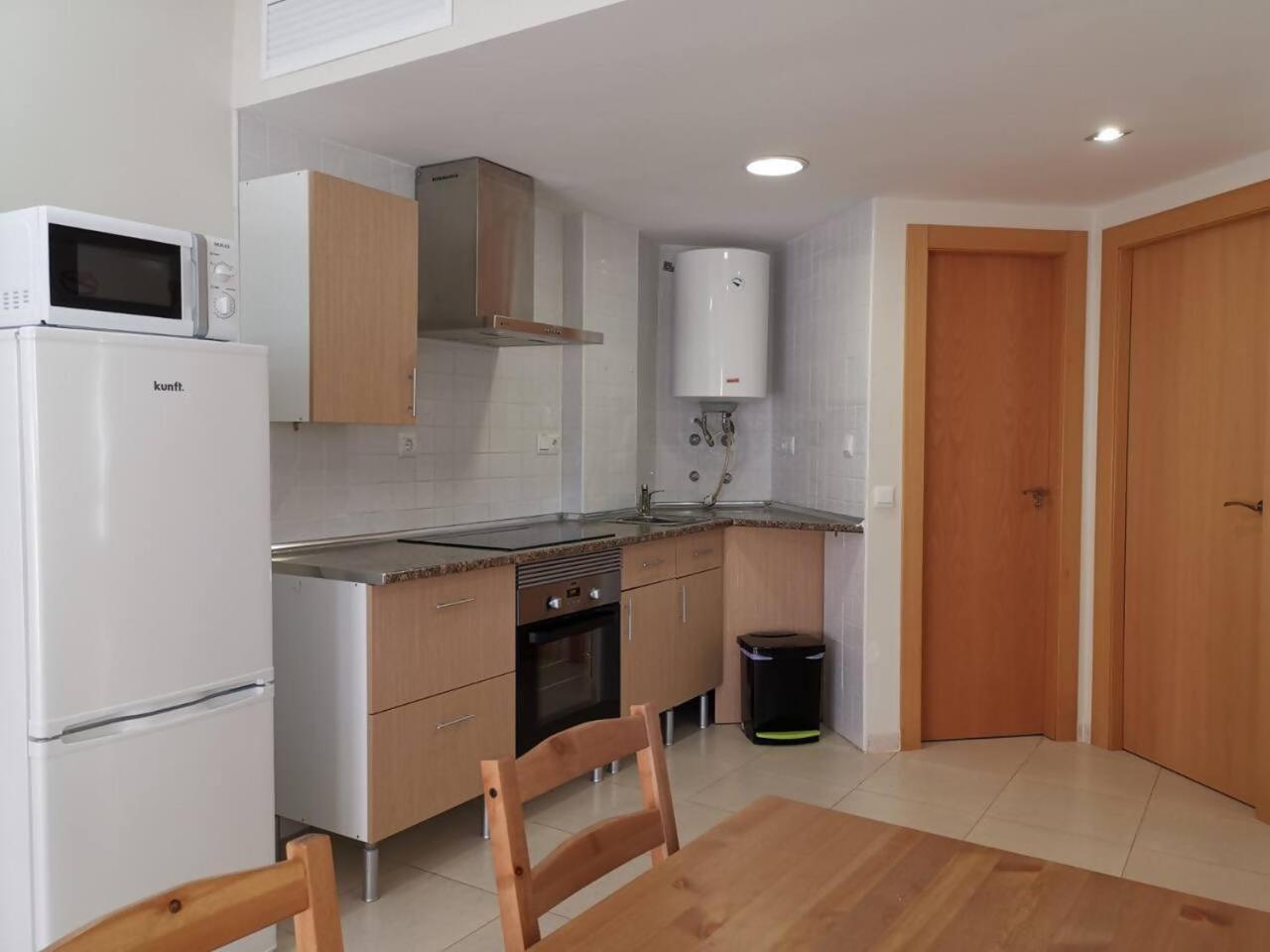 Apartment Vera Playa Fantastico: Beachfront With Pool And Terrace Playas de Vera
